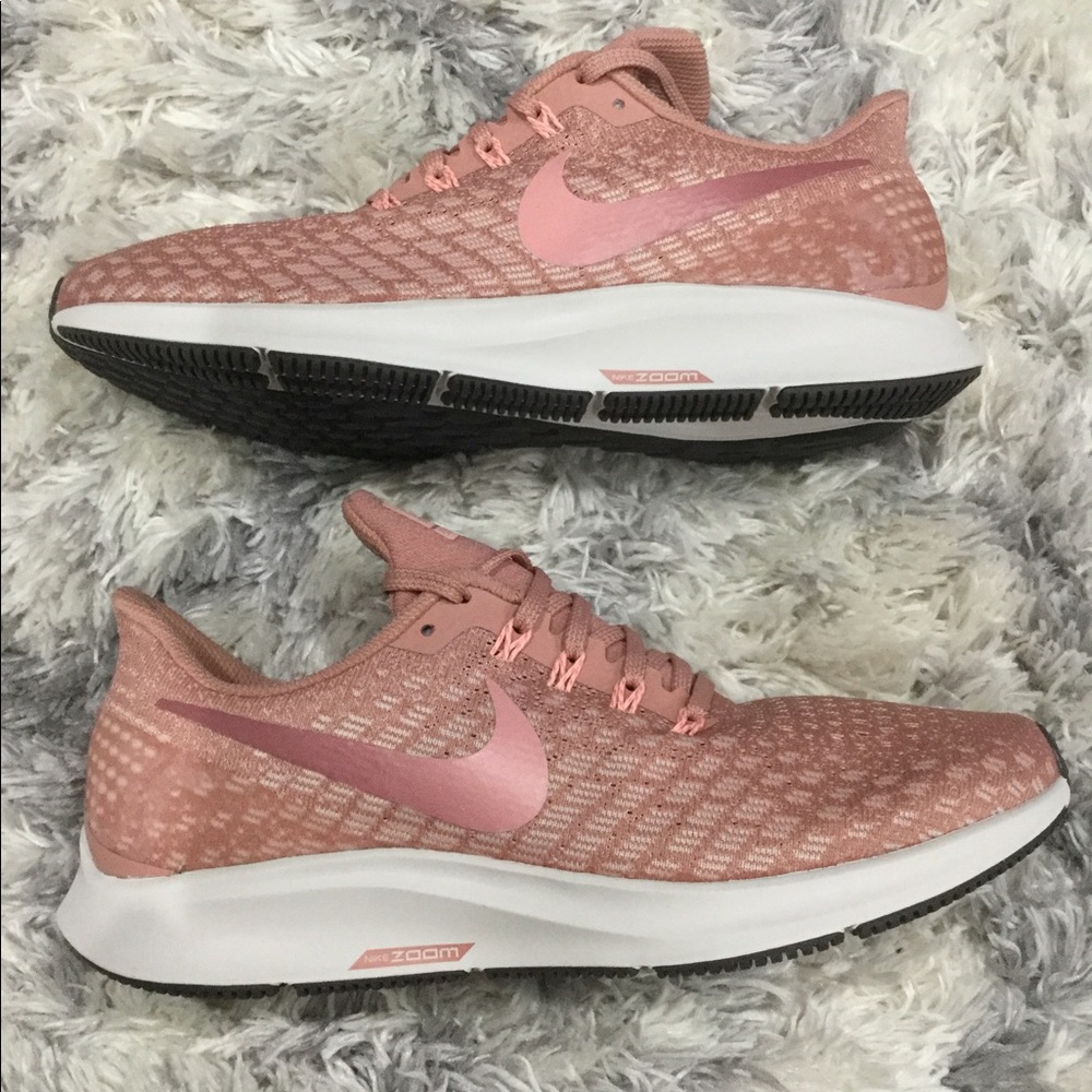 Wmns Nike Air Zoom Pegasus 35 - Picture 4 of 7